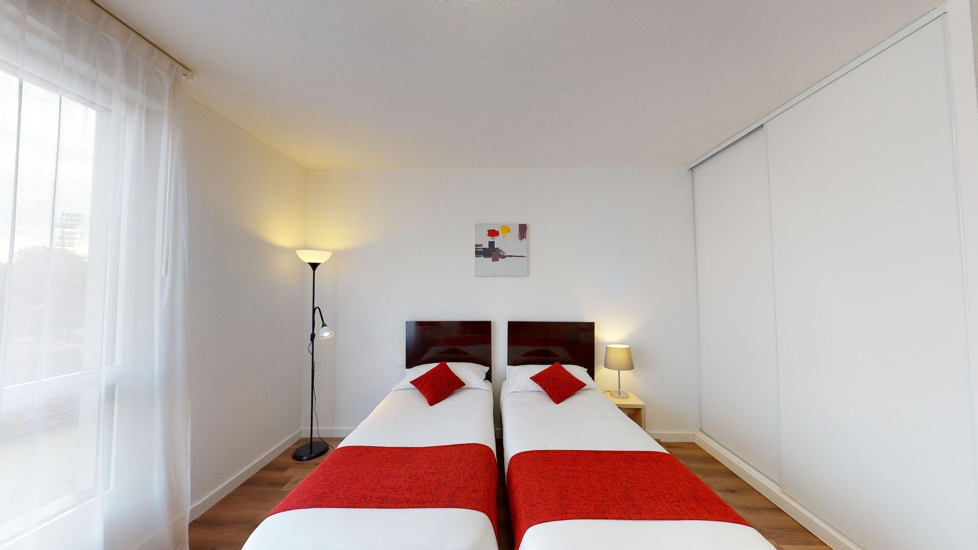 Alezan Hotel & Residence Тулуза Экстерьер фото