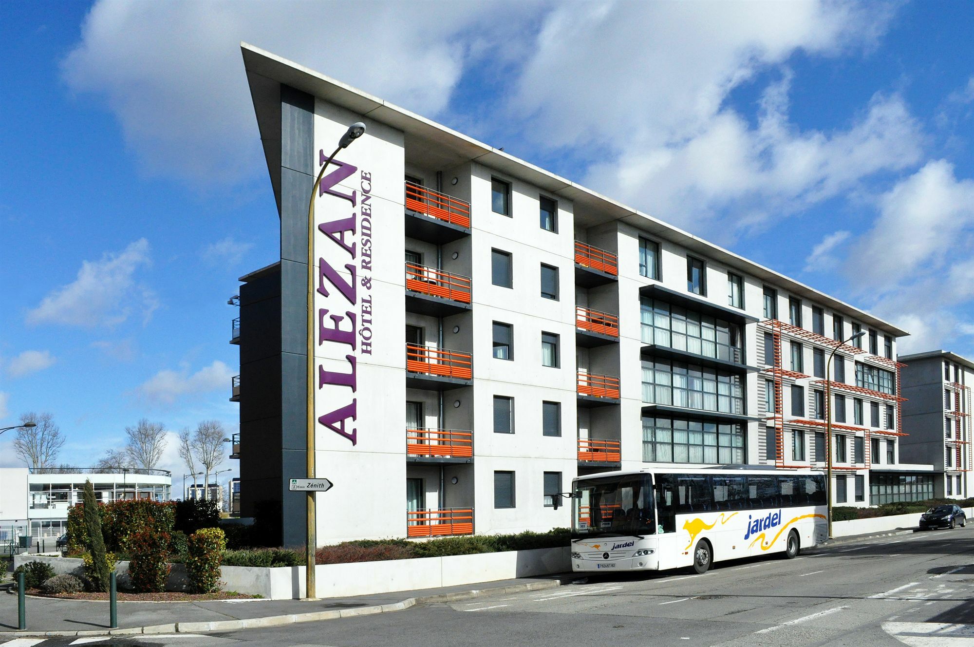 Alezan Hotel & Residence Тулуза Экстерьер фото